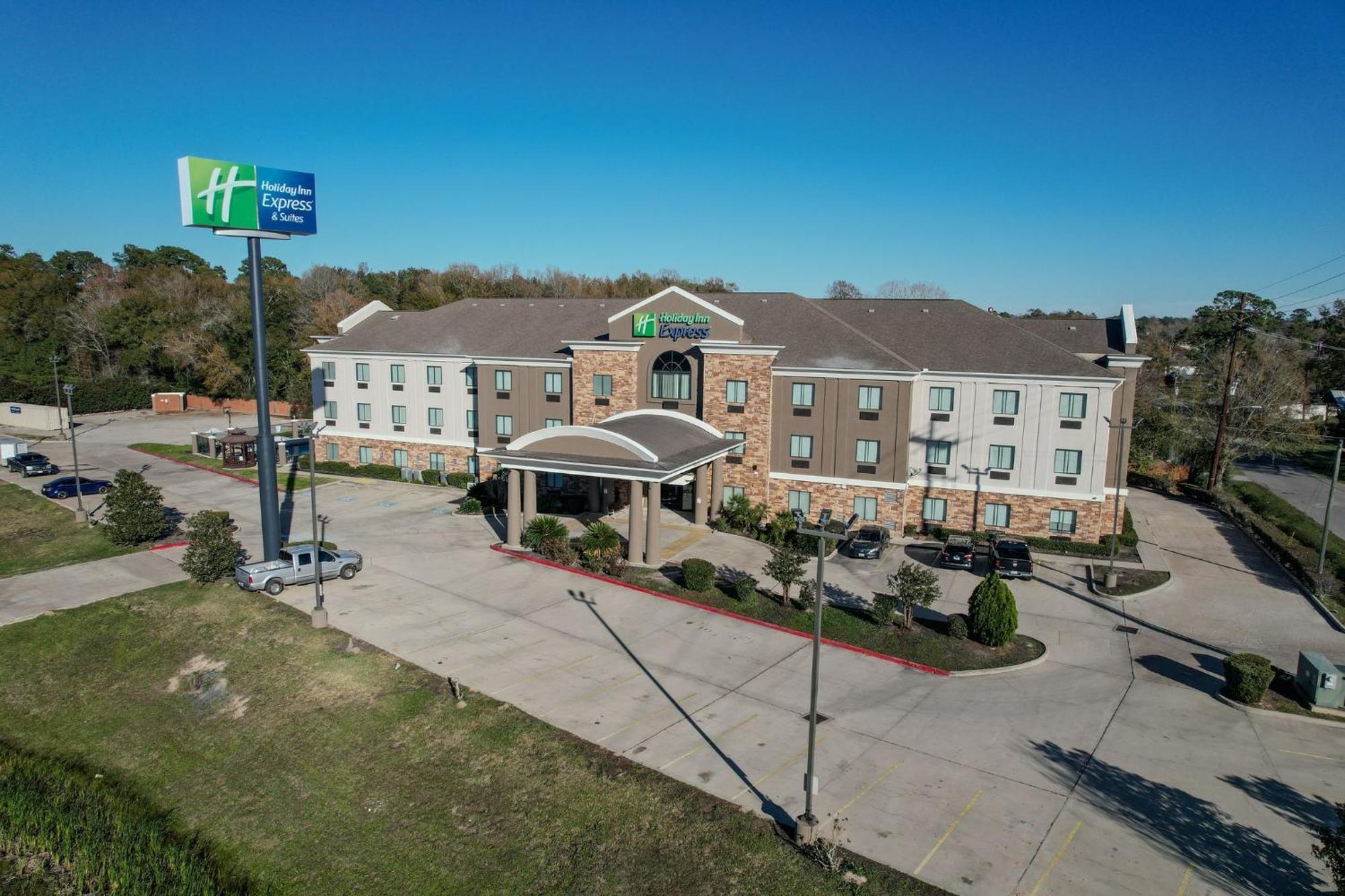 Holiday Inn Express & Suites Cleveland By Ihg Ngoại thất bức ảnh